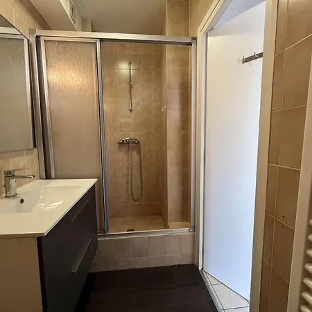 Le Lavandou, 1 Pièce, 2 Personnes - Fr-1-308-73 *