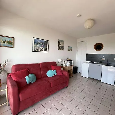 Le Lavandou, 1 Pièce, 2 Personnes - Fr-1-308-73 Appartement *